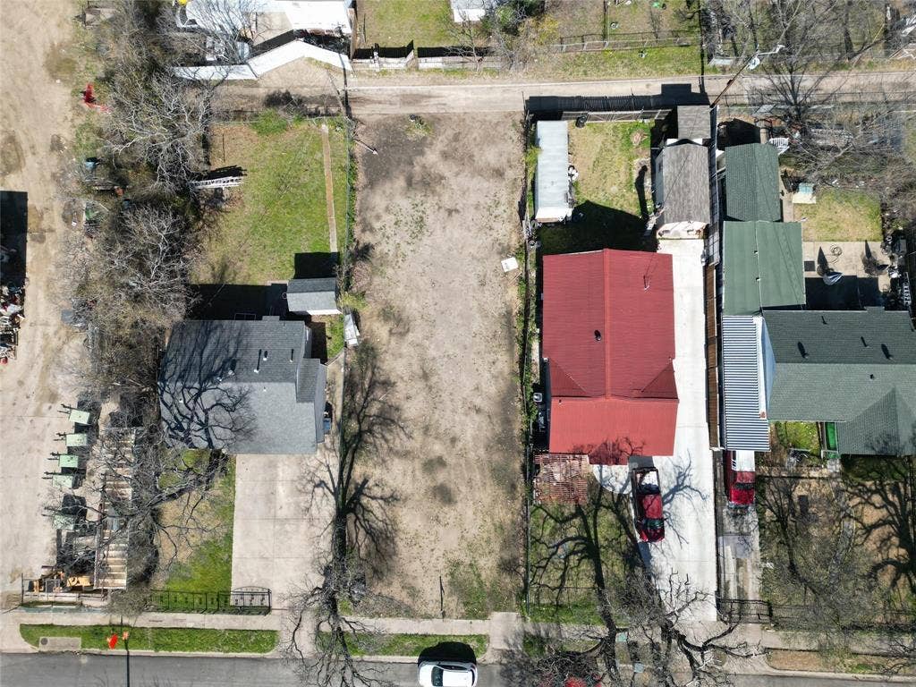 2119 Langdon Avenue, Dallas, TX 75235 2119 Langdon Avenue, Dallas, TX 75235