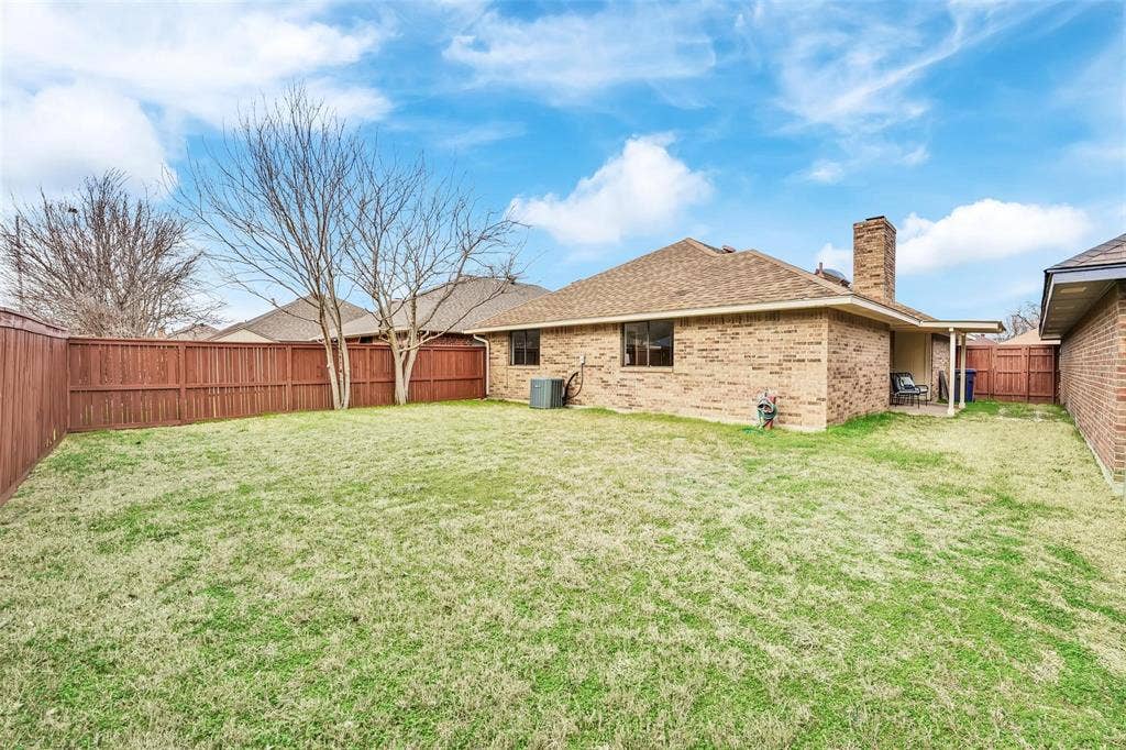 2337 Shalimar Drive, Garland, TX 75040 2337 Shalimar Drive, Garland, TX 75040