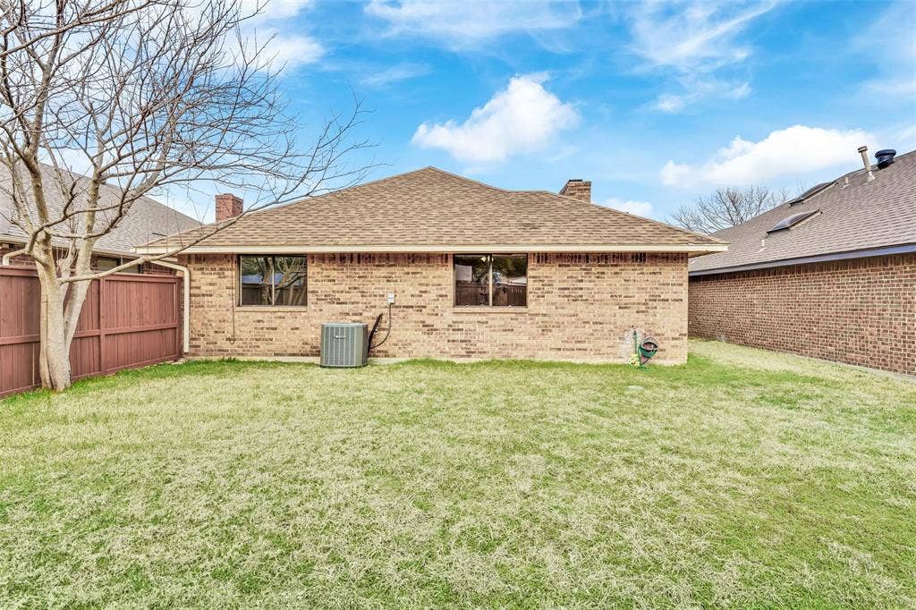 2337 Shalimar Drive, Garland, TX 75040 2337 Shalimar Drive, Garland, TX 75040