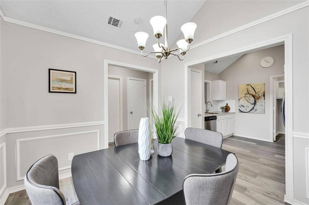 2337 Shalimar Drive, Garland, TX 75040 2337 Shalimar Drive, Garland, TX 75040