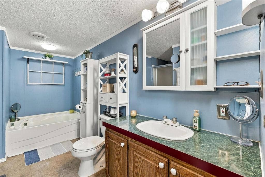 1250 Nutmeg Lane, Ponder, TX 76259