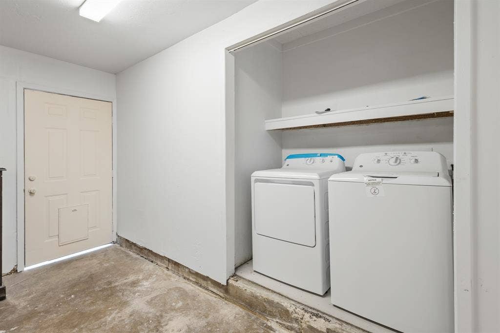 1715 Salem Street, Irving, TX 75061 1715 Salem Street, Irving, TX 75061