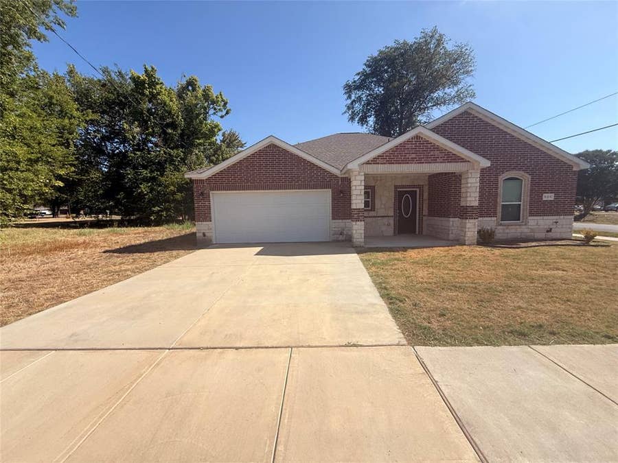 Property photo for 101 Boone Street, Terrell, TX