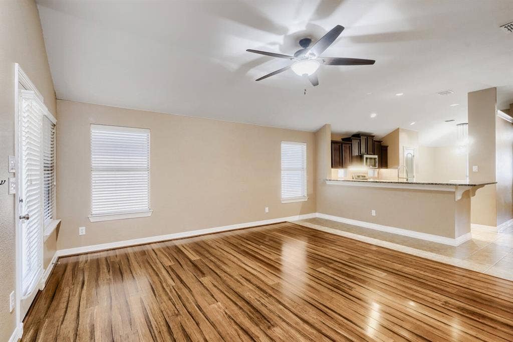 412 Crossbill Lane, Little Elm, TX 75068