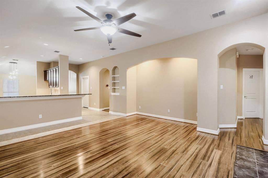 412 Crossbill Lane, Little Elm, TX 75068