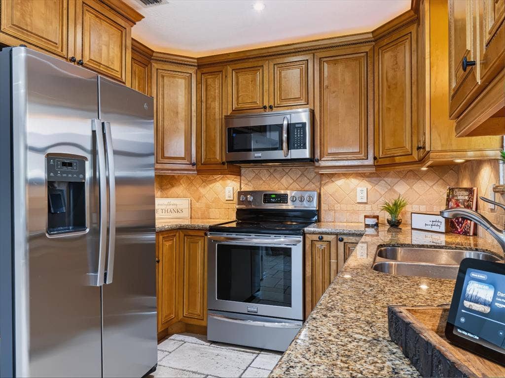 232 Cherrybark Drive, Coppell, TX 75019 232 Cherrybark Drive, Coppell, TX 75019