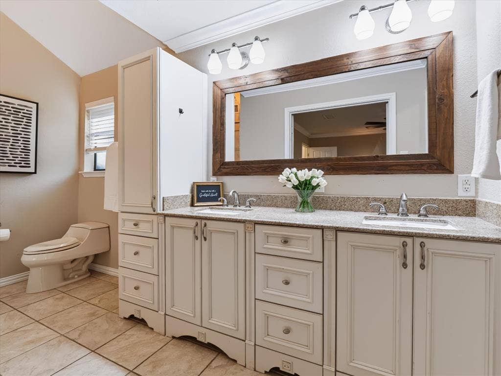 232 Cherrybark Drive, Coppell, TX 75019 232 Cherrybark Drive, Coppell, TX 75019