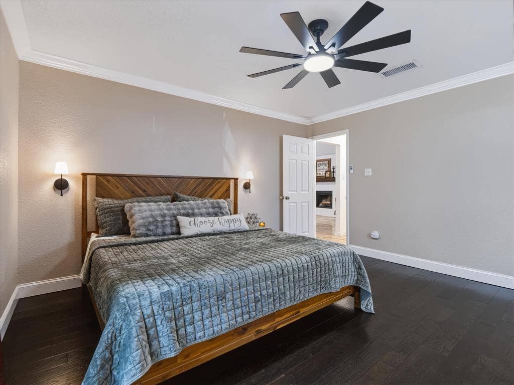 232 Cherrybark Drive, Coppell, TX 75019 232 Cherrybark Drive, Coppell, TX 75019