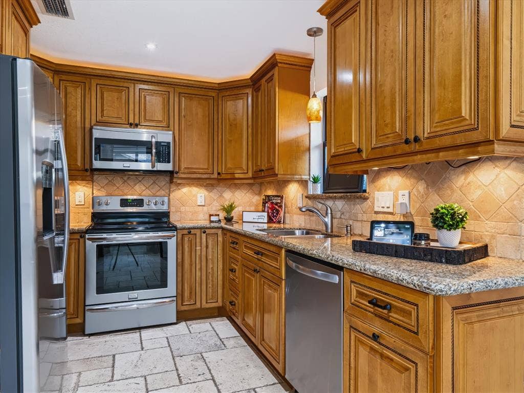 232 Cherrybark Drive, Coppell, TX 75019 232 Cherrybark Drive, Coppell, TX 75019