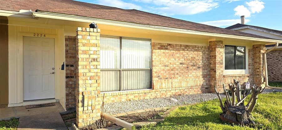 Property photo for 2224 Limestone Lane, Garland, TX