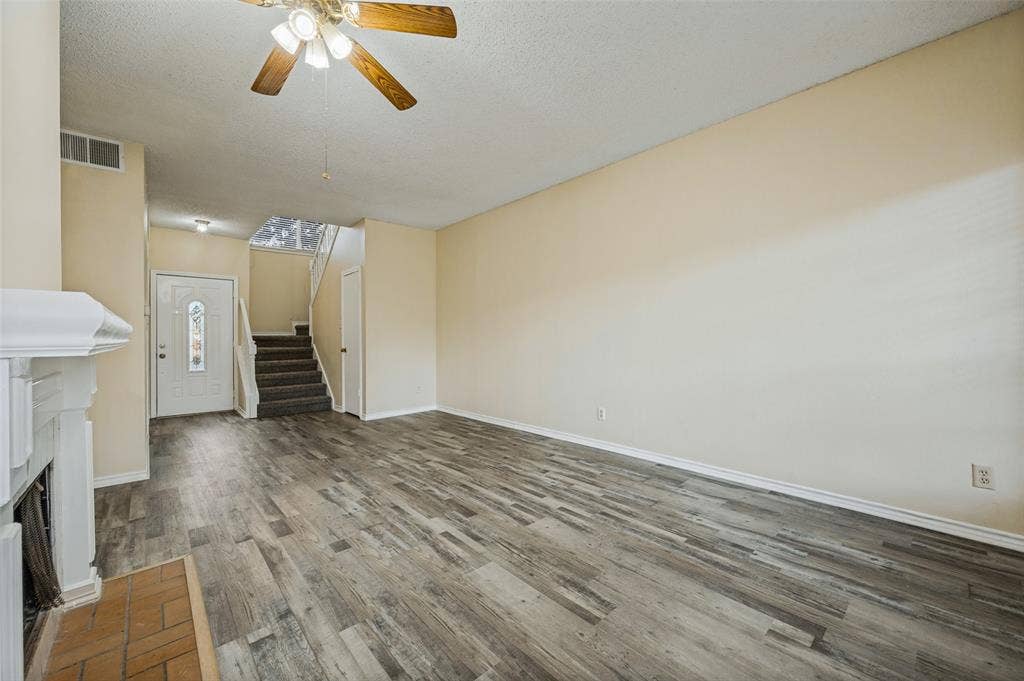 2320 Northlake Court, Irving, TX 75038 2320 Northlake Court, Irving, TX 75038