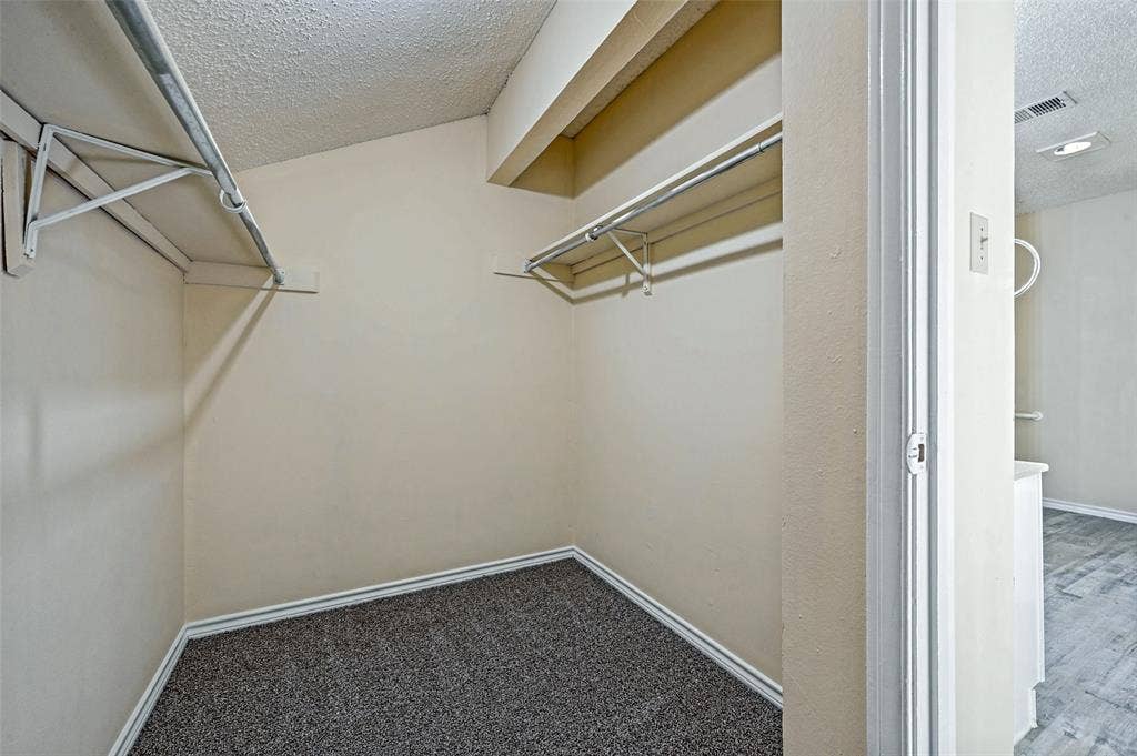 2320 Northlake Court, Irving, TX 75038 2320 Northlake Court, Irving, TX 75038
