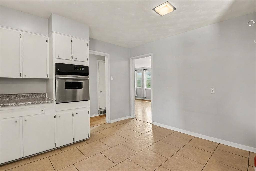 8057 Fall River Drive, Dallas, TX 75228 8057 Fall River Drive, Dallas, TX 75228