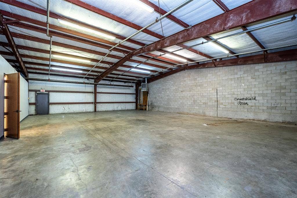 108 Industrial Drive, Waxahachie, TX 75165 108 Industrial Drive, Waxahachie, TX 75165