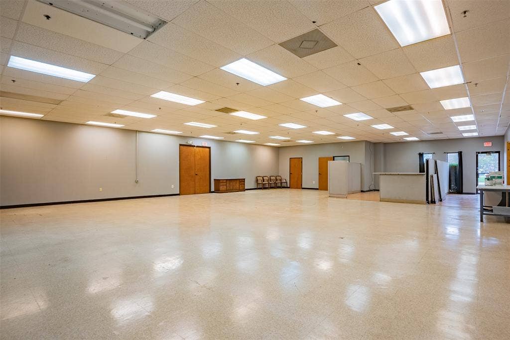 108 Industrial Drive, Waxahachie, TX 75165 108 Industrial Drive, Waxahachie, TX 75165