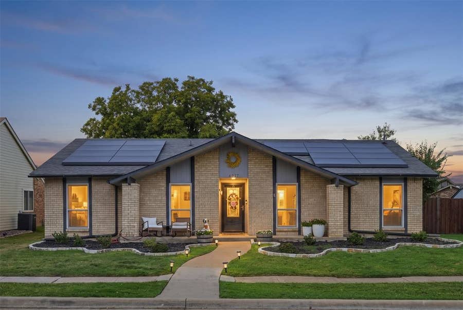 Property photo for 6217 Scenic Drive, Rowlett, TX