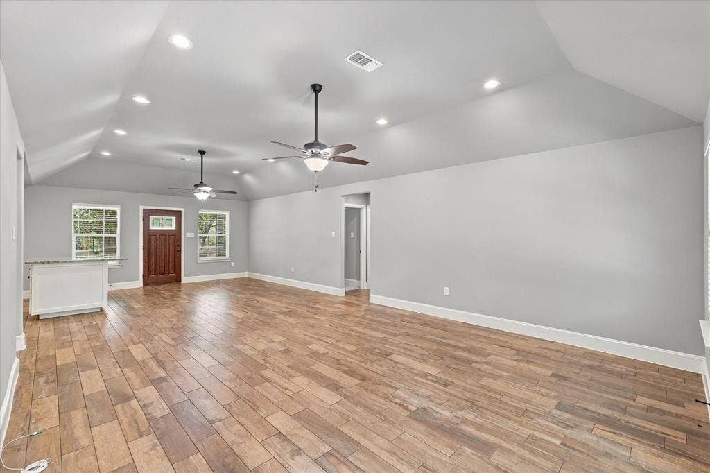 901 Sherry Lane S, Krugerville, TX 76227