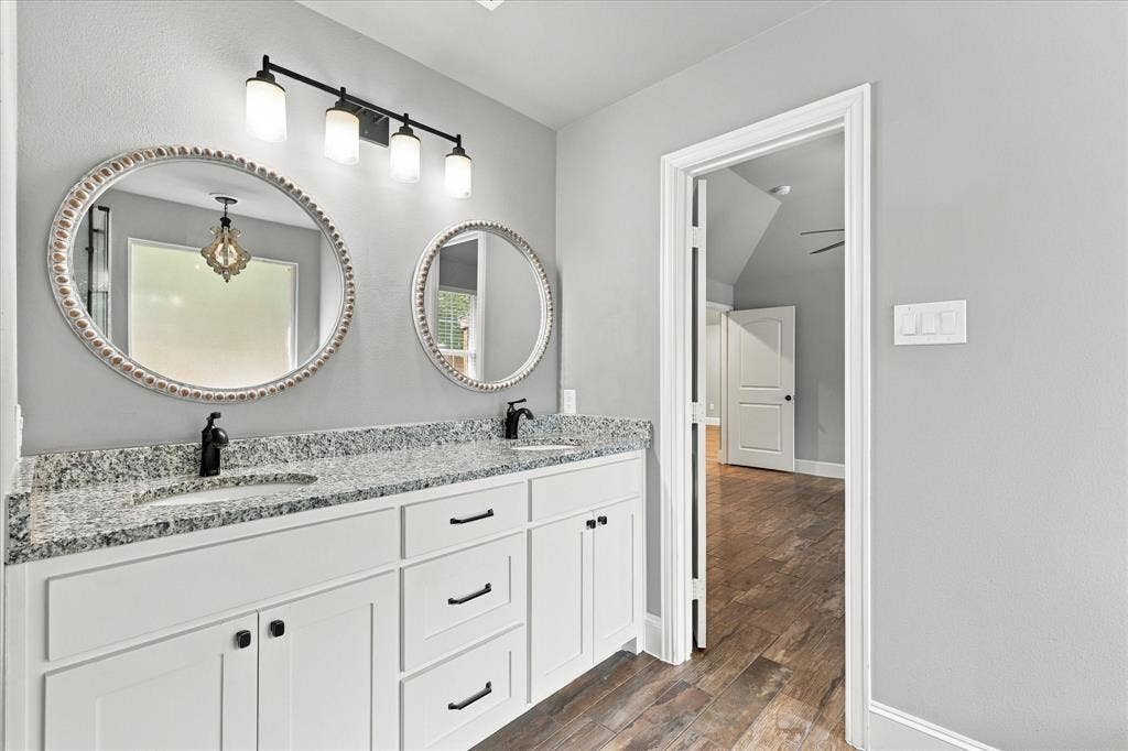 901 Sherry Lane S, Krugerville, TX 76227