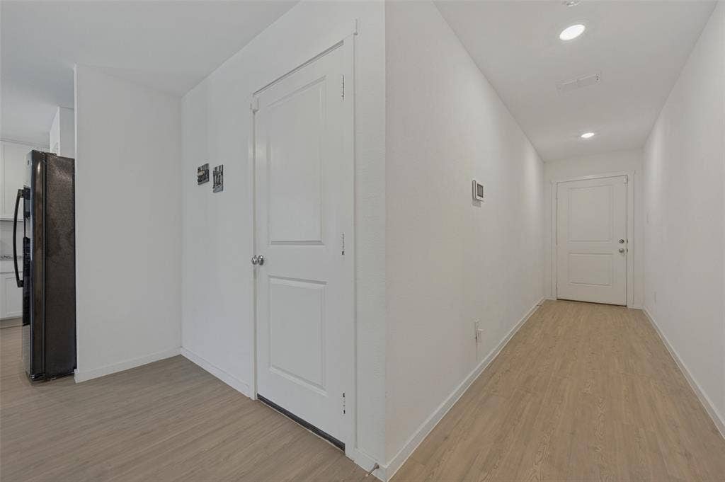 7830 Ellington Drive, Dallas, TX 75241 7830 Ellington Drive, Dallas, TX 75241
