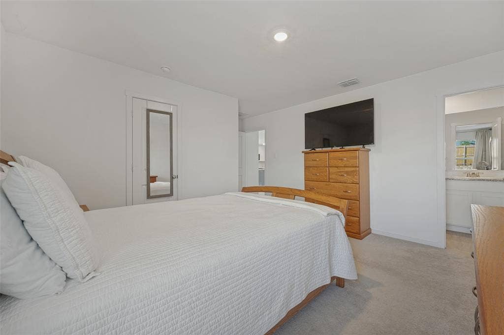 7830 Ellington Drive, Dallas, TX 75241 7830 Ellington Drive, Dallas, TX 75241