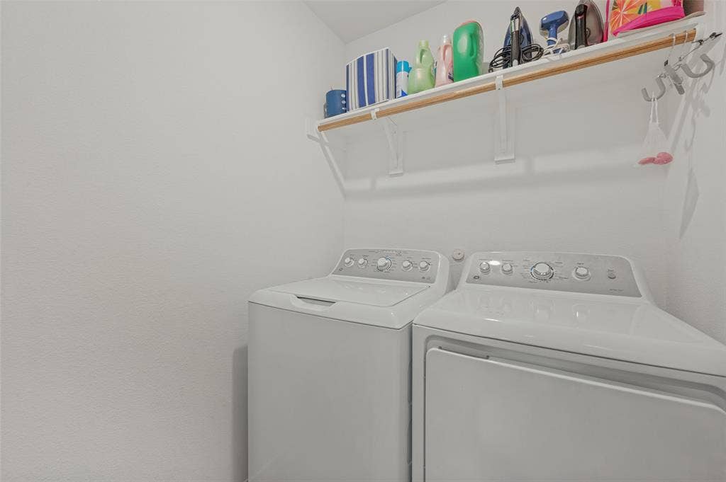7830 Ellington Drive, Dallas, TX 75241 7830 Ellington Drive, Dallas, TX 75241