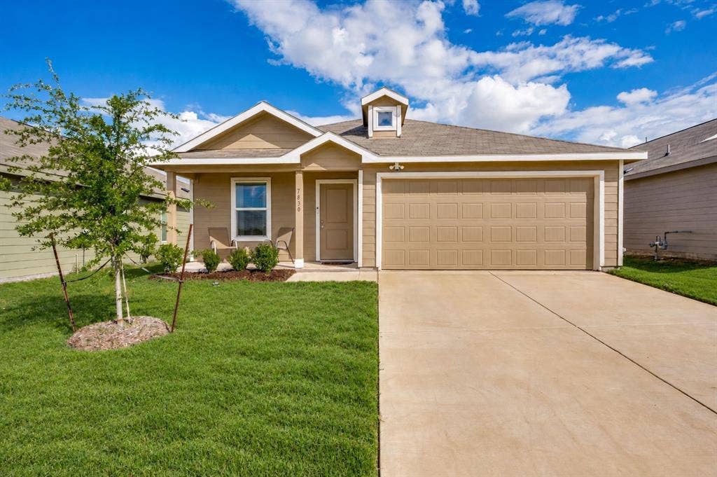 7830 Ellington Drive, Dallas, TX 75241 7830 Ellington Drive, Dallas, TX 75241