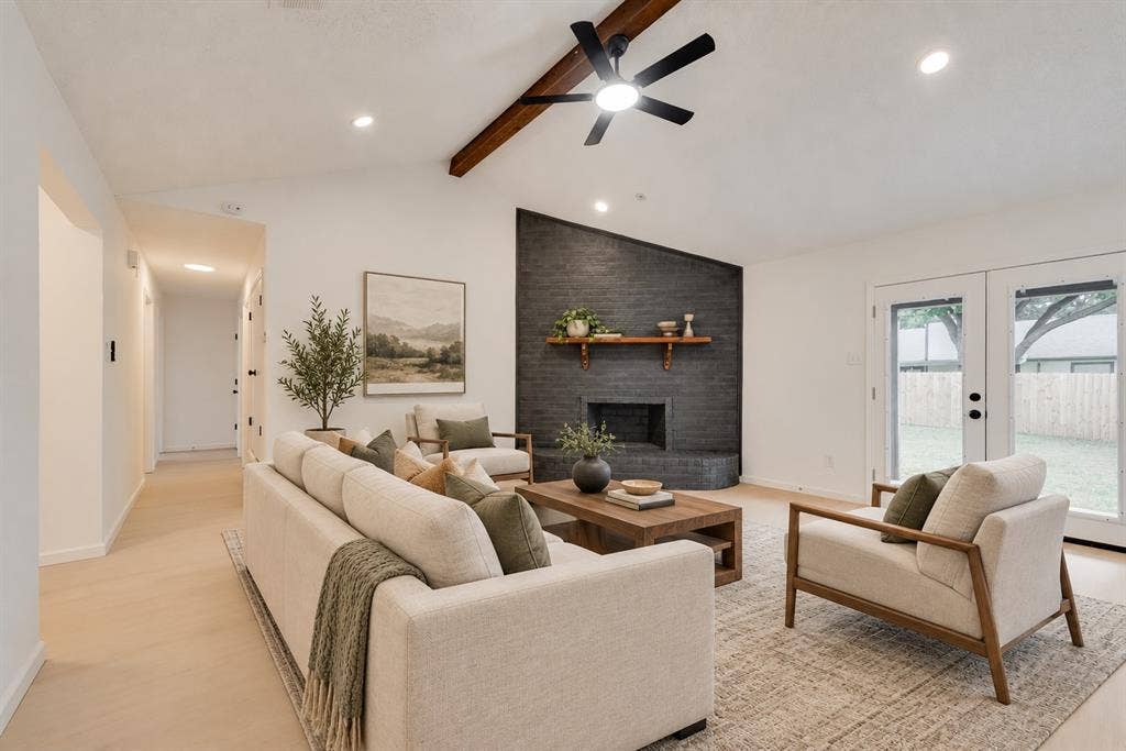 3021 Meadowmoor Street, Fort Worth, TX 76133 3021 Meadowmoor Street, Fort Worth, TX 76133