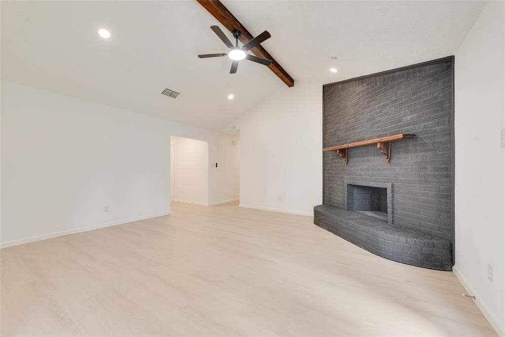 3021 Meadowmoor Street, Fort Worth, TX 76133 3021 Meadowmoor Street, Fort Worth, TX 76133
