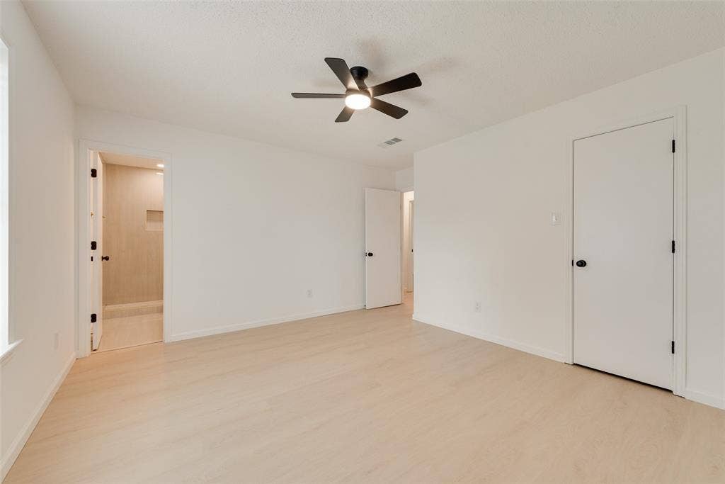3021 Meadowmoor Street, Fort Worth, TX 76133 3021 Meadowmoor Street, Fort Worth, TX 76133