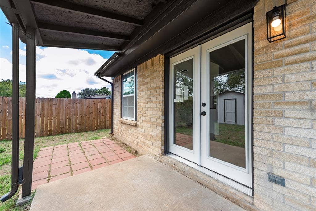 3021 Meadowmoor Street, Fort Worth, TX 76133 3021 Meadowmoor Street, Fort Worth, TX 76133