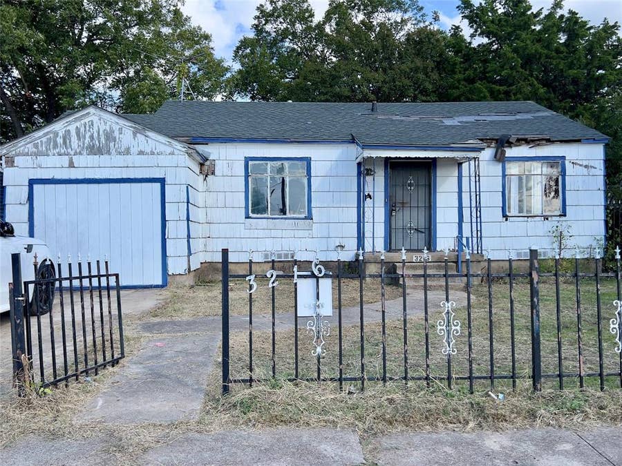 Property photo for 3216 S Beckley Avenue, Dallas, TX