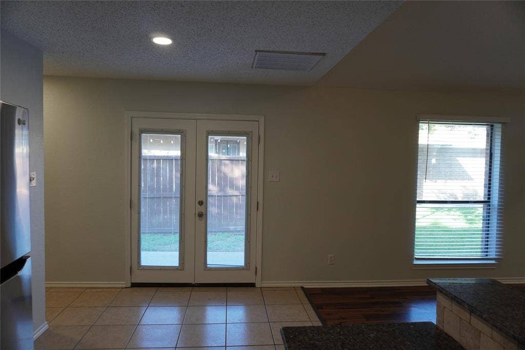 17811 Farley Trail, Dallas, TX 75287 17811 Farley Trail, Dallas, TX 75287