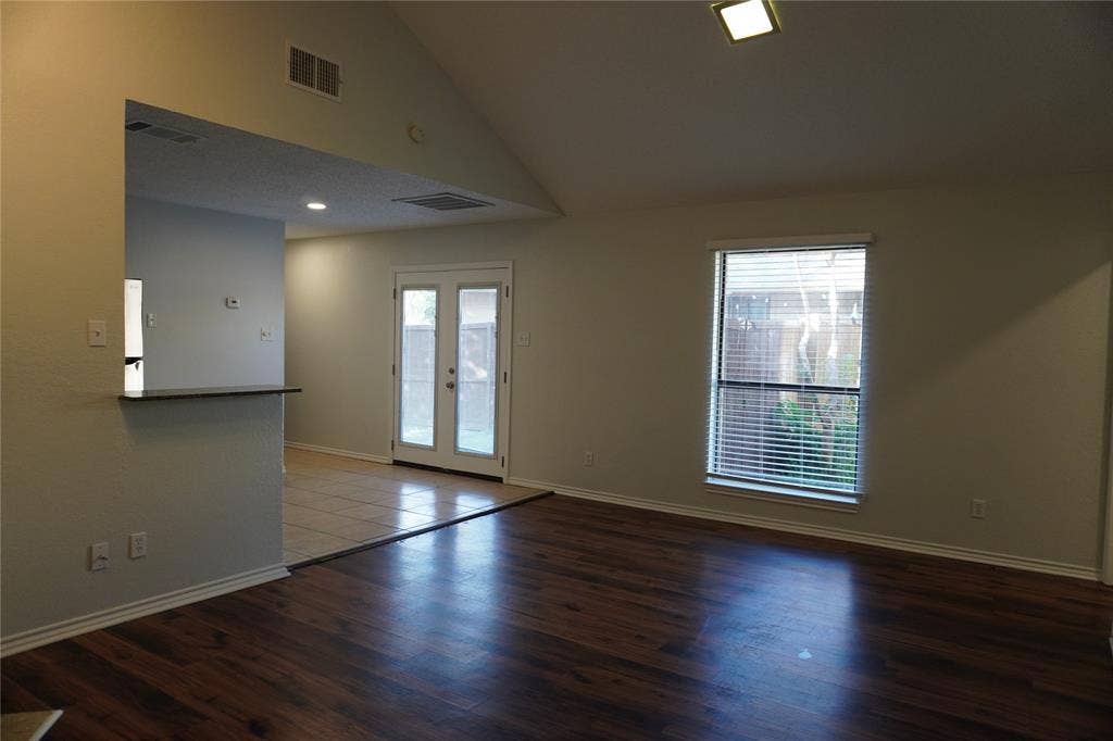 17811 Farley Trail, Dallas, TX 75287 17811 Farley Trail, Dallas, TX 75287