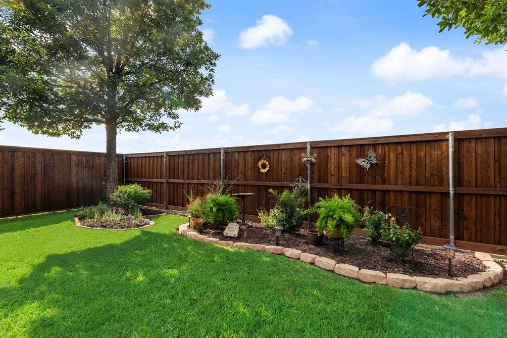 11616 Twining Branch Circle, Fort Worth, TX 76052