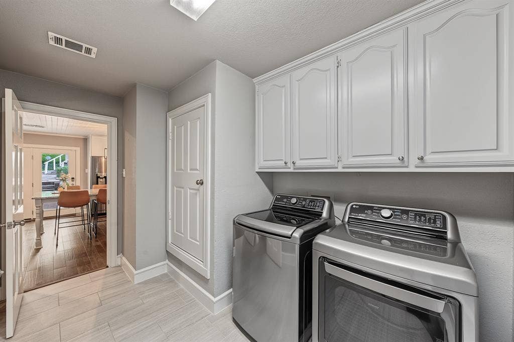 901 Pioneer Circle W, Argyle, TX 76226