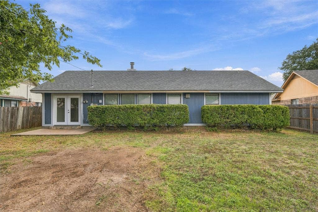 2104 Ruidoso Drive, Waco, TX 76712 2104 Ruidoso Drive, Waco, TX 76712
