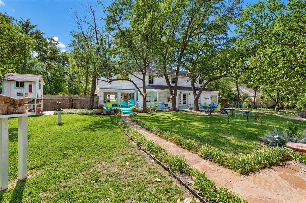 5409 Farquhar Lane, Dallas, TX 75209 5409 Farquhar Lane, Dallas, TX 75209