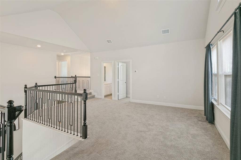 7334 Golden Daisy Avenue, Venus, TX 76084
