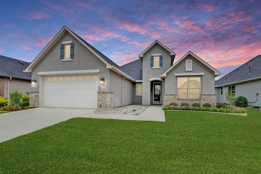 Property photo for 12616 Copper Ore Way, Denton, TX
