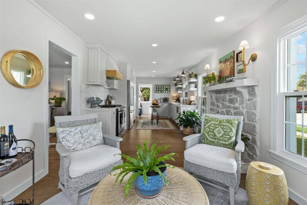 1105 N Waddill Street, McKinney, TX 75069 1105 N Waddill Street, McKinney, TX 75069