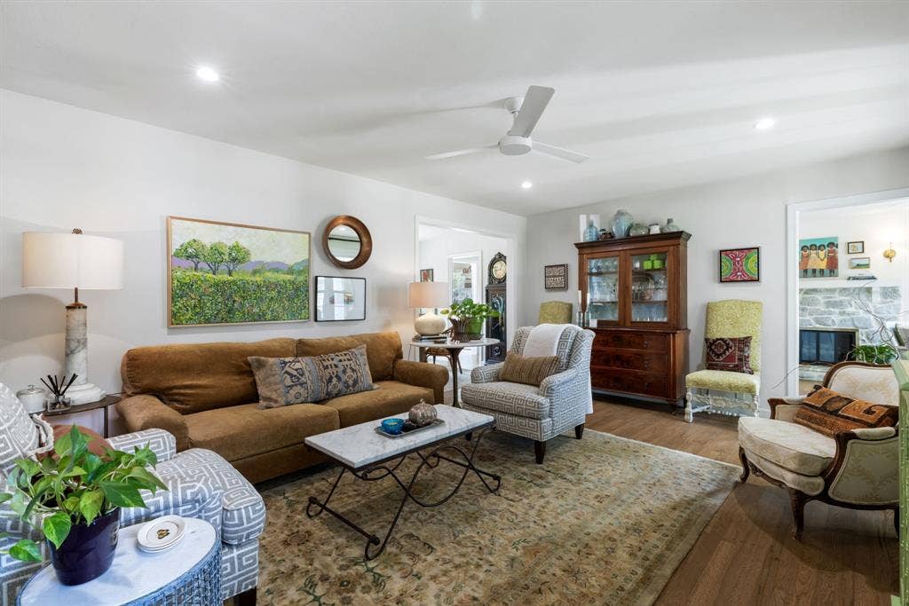 1105 N Waddill Street, McKinney, TX 75069 The spacious living area flows nicely into the Dining Area and Kitchen,