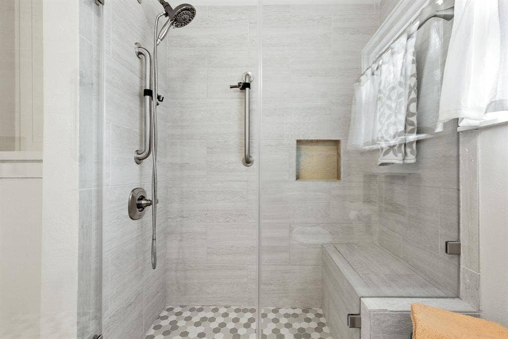 1105 N Waddill Street, McKinney, TX 75069 1105 N Waddill Street, McKinney, TX 75069