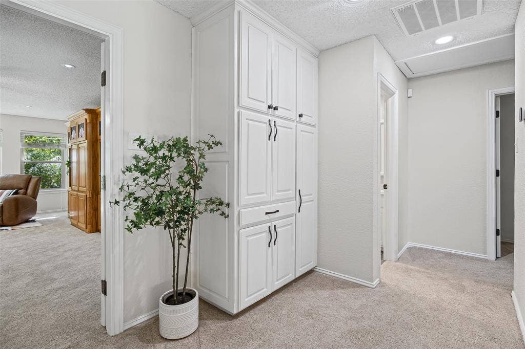 3406 Forestway Court, Arlington, TX 76001