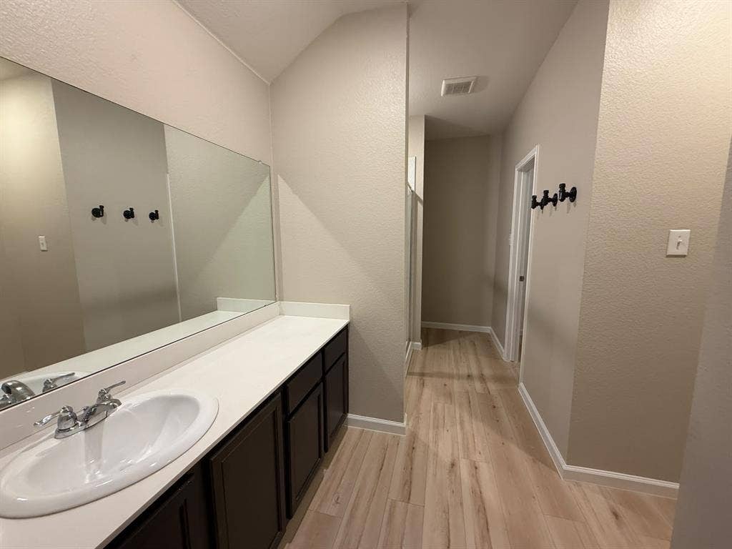 3205 Conley Ct, Mesquite, TX 75126 3205 Conley Ct, Mesquite, TX 75126