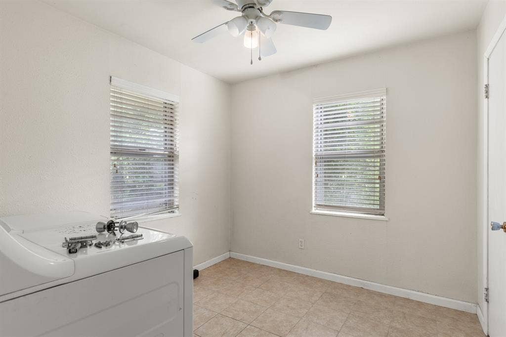 703 W Elizabeth Drive, Robinson, TX 76706 703 W Elizabeth Drive, Robinson, TX 76706