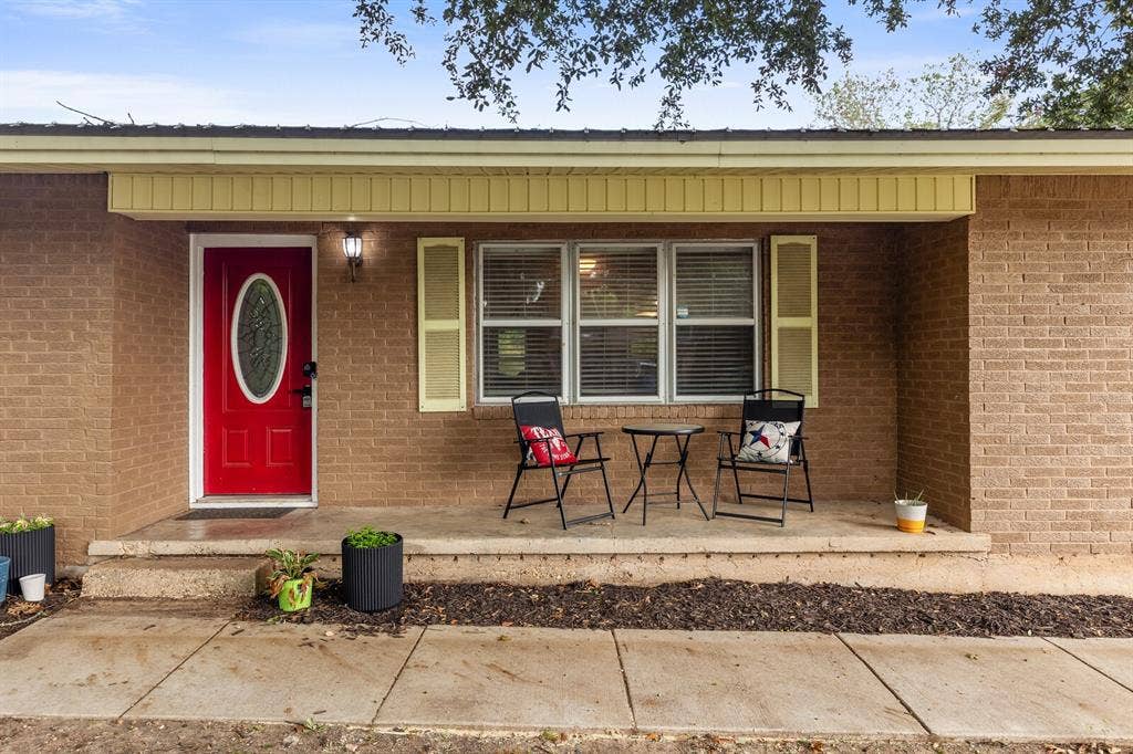 703 W Elizabeth Drive, Robinson, TX 76706 703 W Elizabeth Drive, Robinson, TX 76706