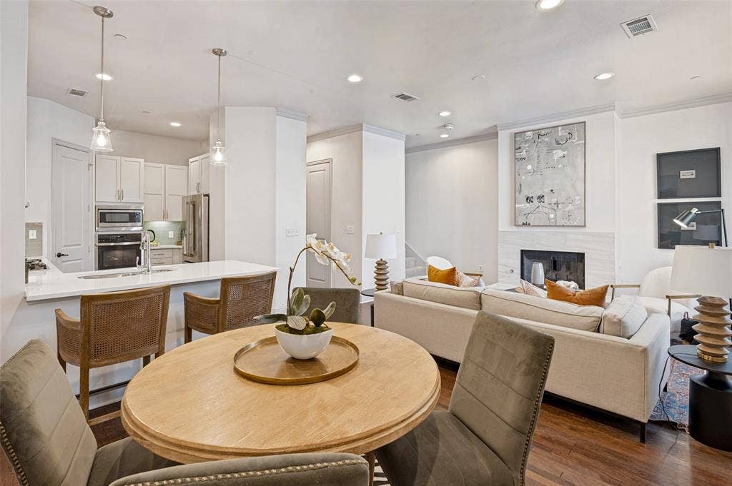4201 Lomo Alto Drive, #4751, Highland Park, TX 75219