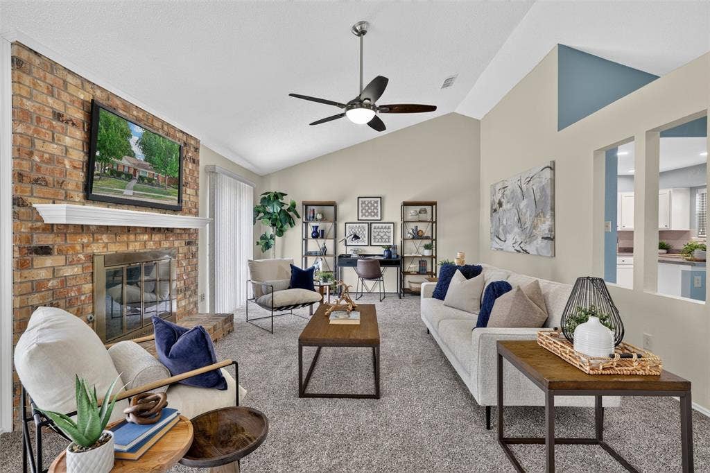 1600 Vera Cruz Drive, Plano, TX 75074 1600 Vera Cruz Drive, Plano, TX 75074