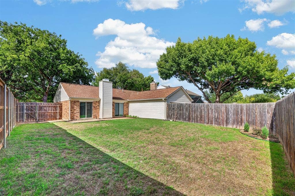 1600 Vera Cruz Drive, Plano, TX 75074 1600 Vera Cruz Drive, Plano, TX 75074