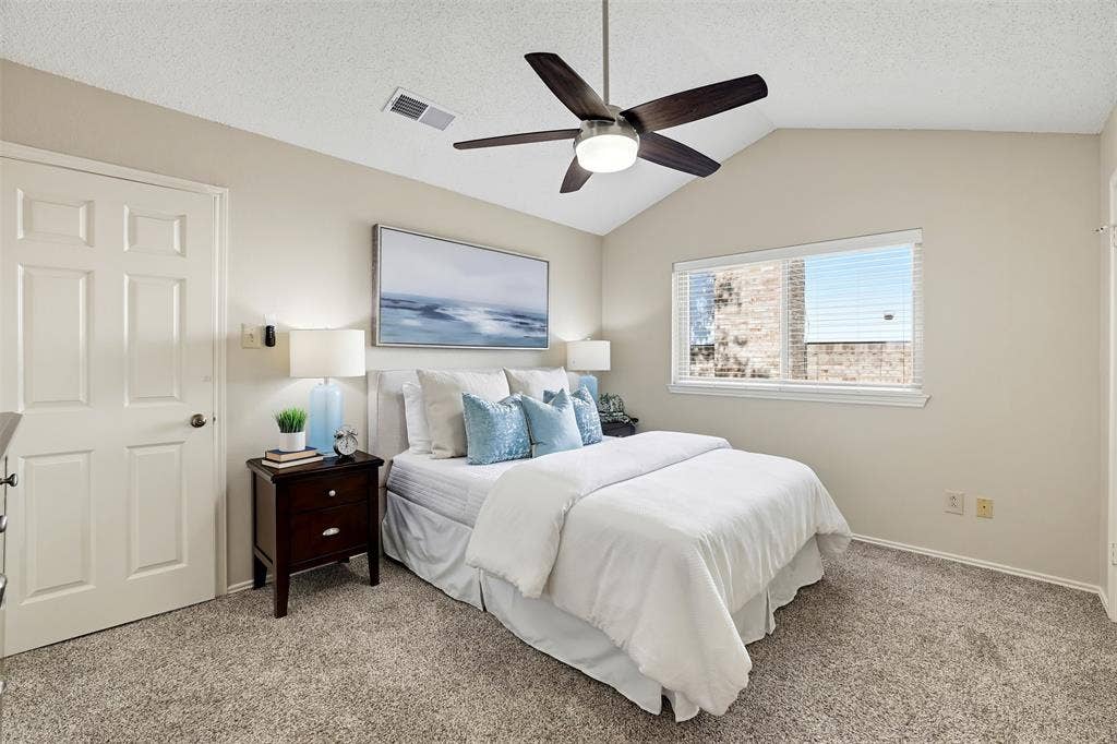 1600 Vera Cruz Drive, Plano, TX 75074 1600 Vera Cruz Drive, Plano, TX 75074